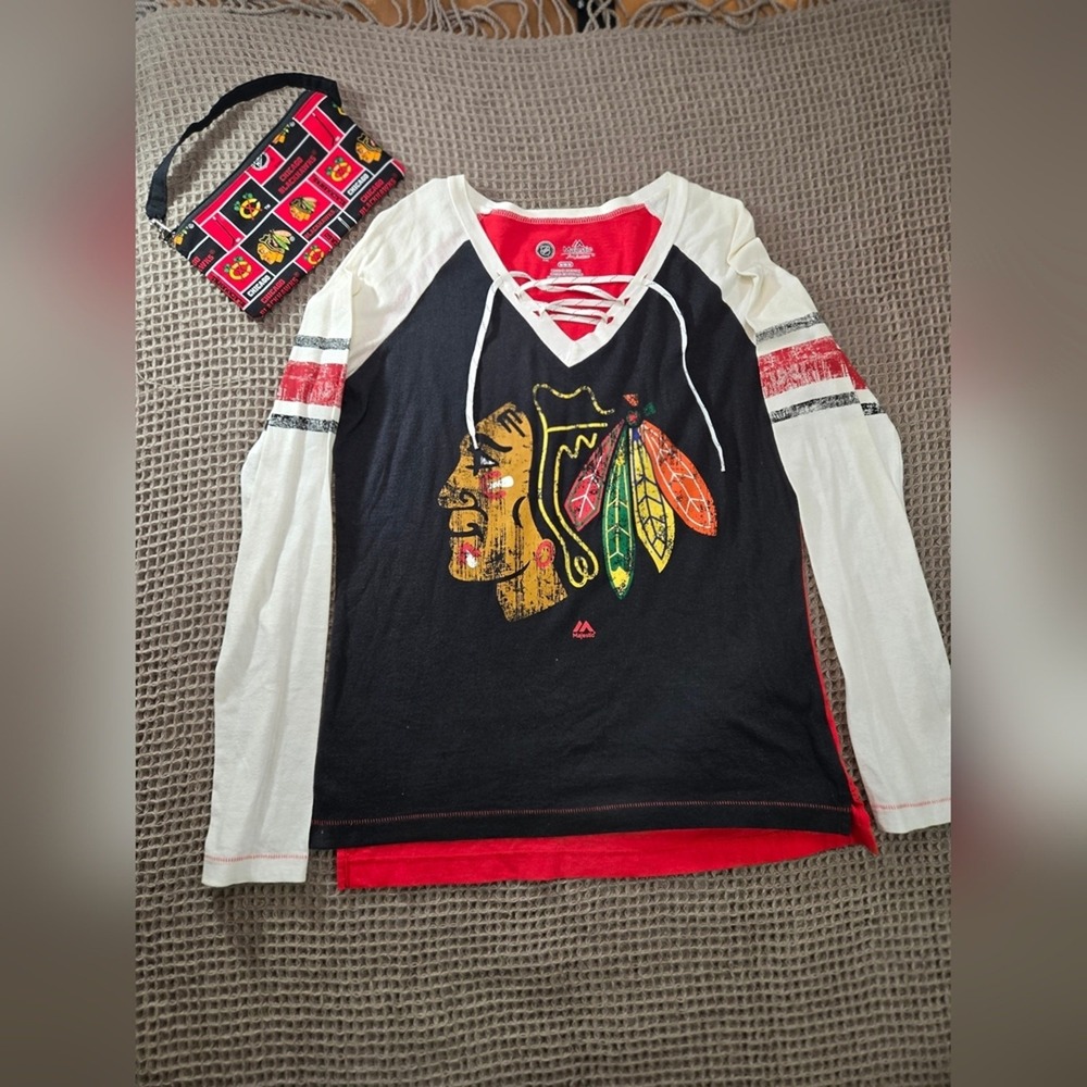 Chicago Blackhawks Lace Up Womens Long Sleeve Hockey Shirt Size Medium #98